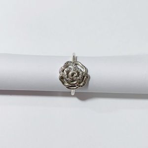 PANDORA Shimmering Delicate Rose Ring